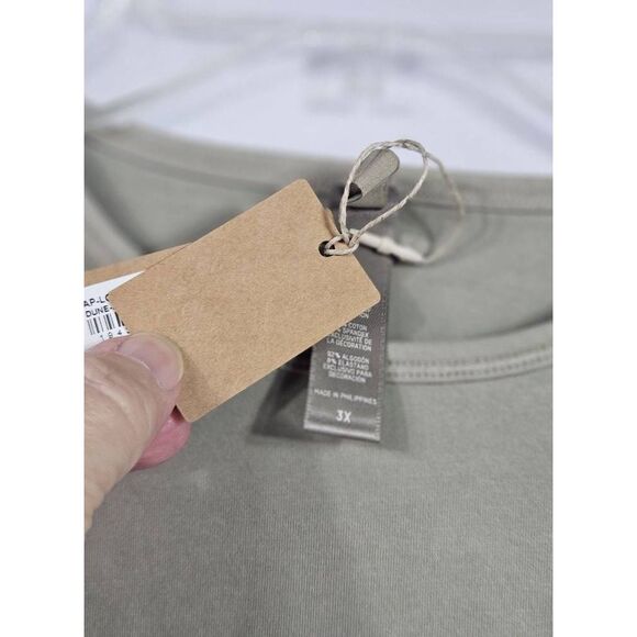 Skims long sleeved tee Nwt - Picture 5 of 10